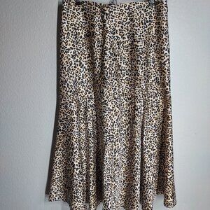Chico's Women Flared Bottom, Silky, Lined Skirt Animal Print Size O 4